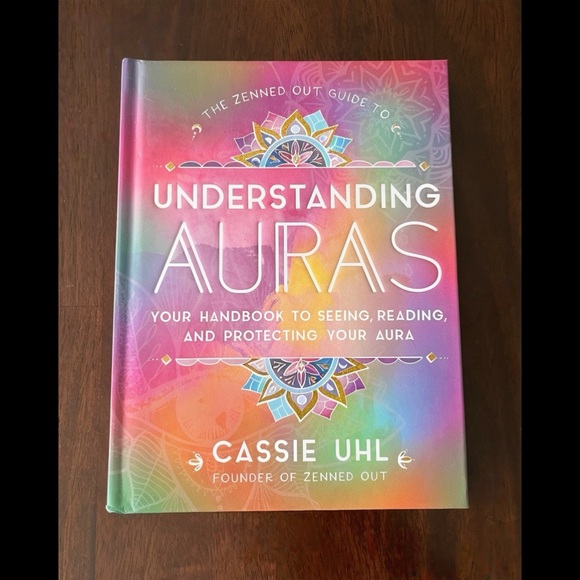 Rock Point Other - Understanding Auras by - Multicolor Hardcover